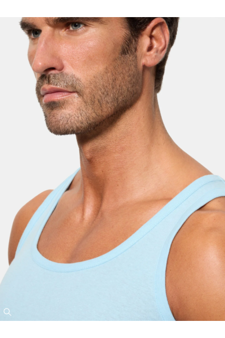 ABANDERADO 980 CAMISETA INTERIOR DE TIRANTES HOMBRE 50% ALGODÓN 50% POLIÉSTER